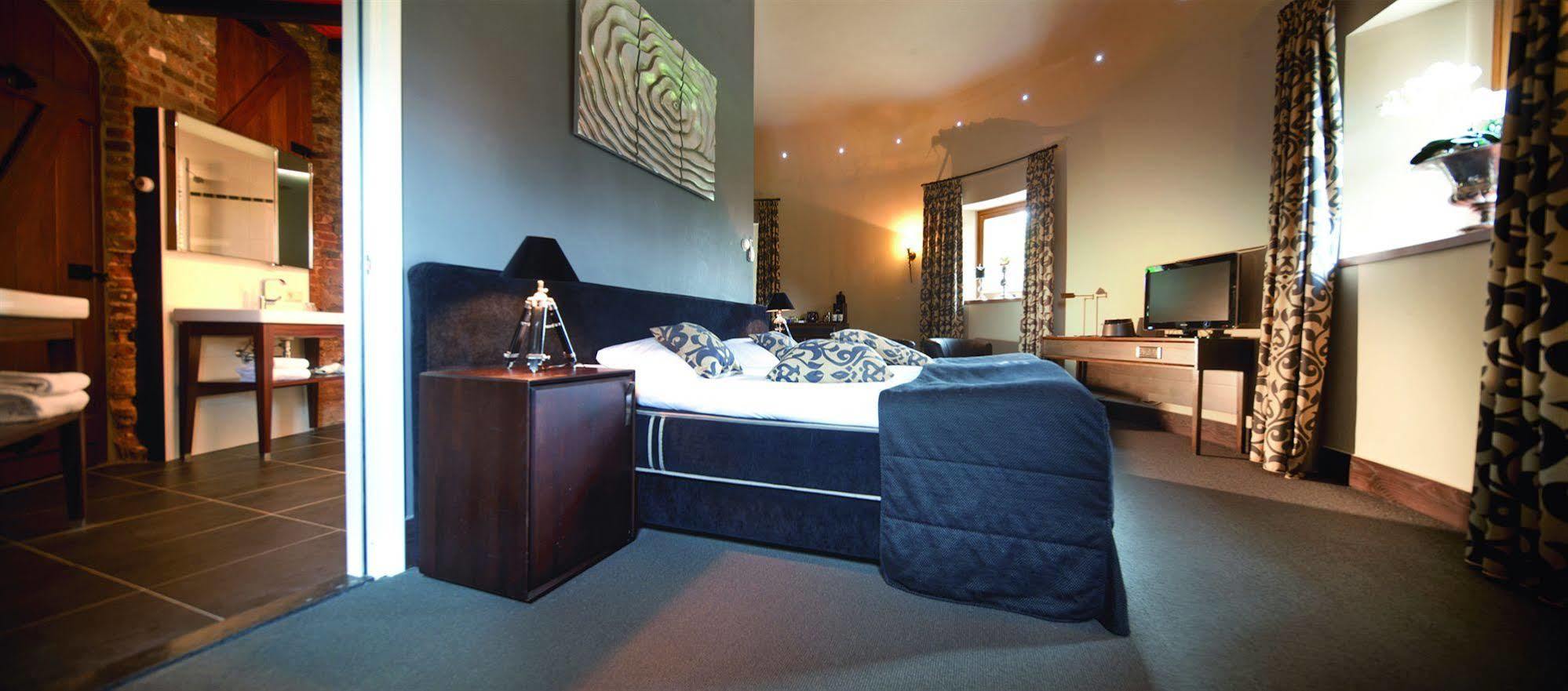 Romantik Hotel Kasteel Daelenbroeck Herkenbosch Esterno foto